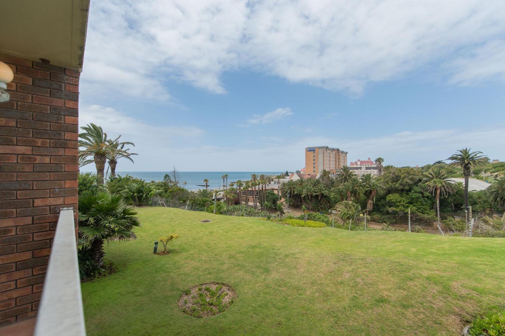 157 Brookes Hill Suites Near The Beach Порт Елизабет Екстериор снимка